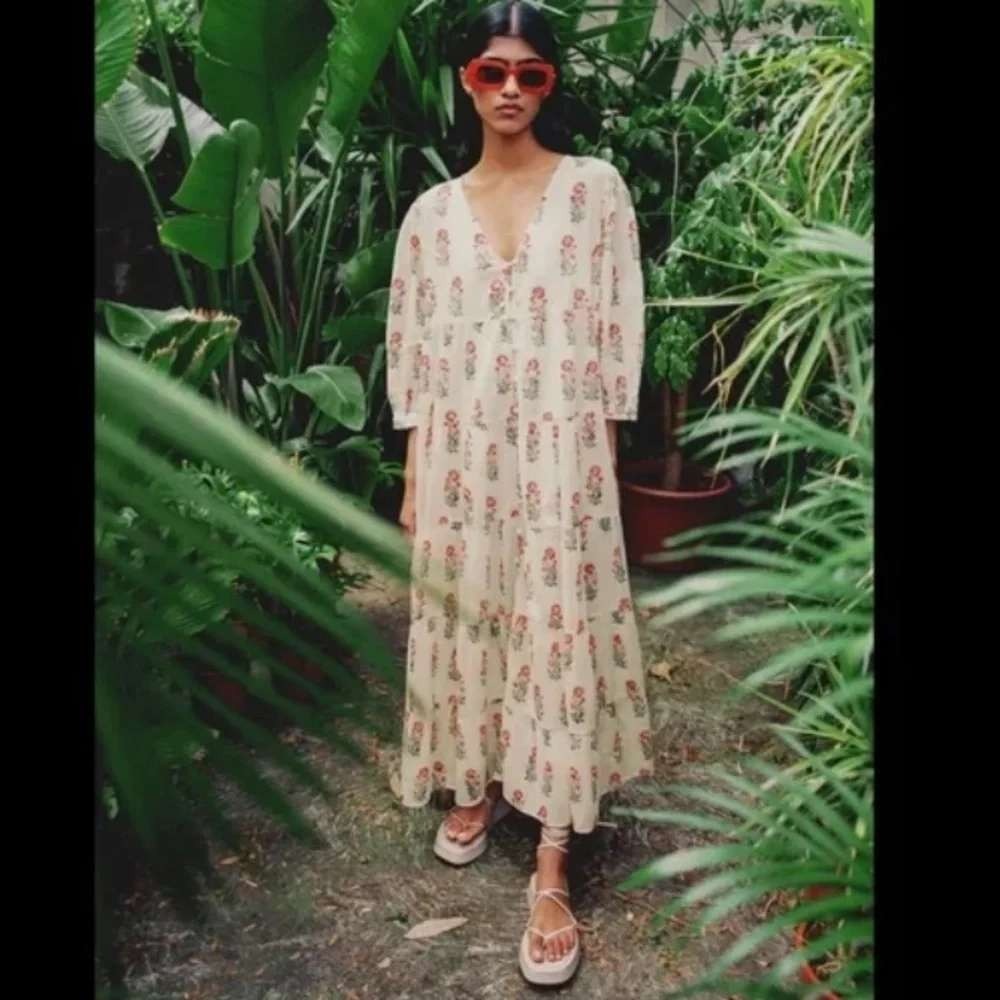 Zara Block Floral Print Boho Tiered Maxi Dress White Medium